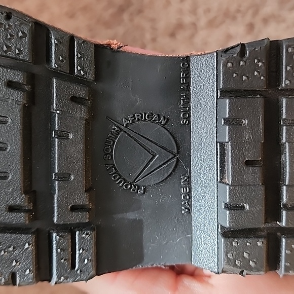 Pink custom leather shoes - Picture 4 of 4